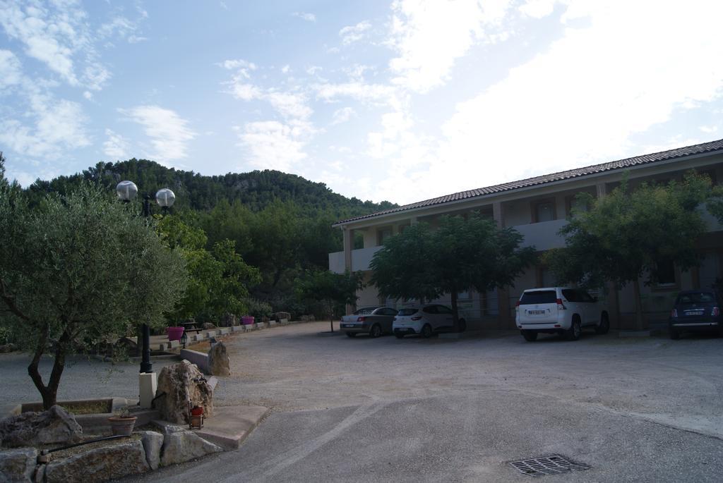 Appart'Hotel Les Rochers Ориоль Экстерьер фото
