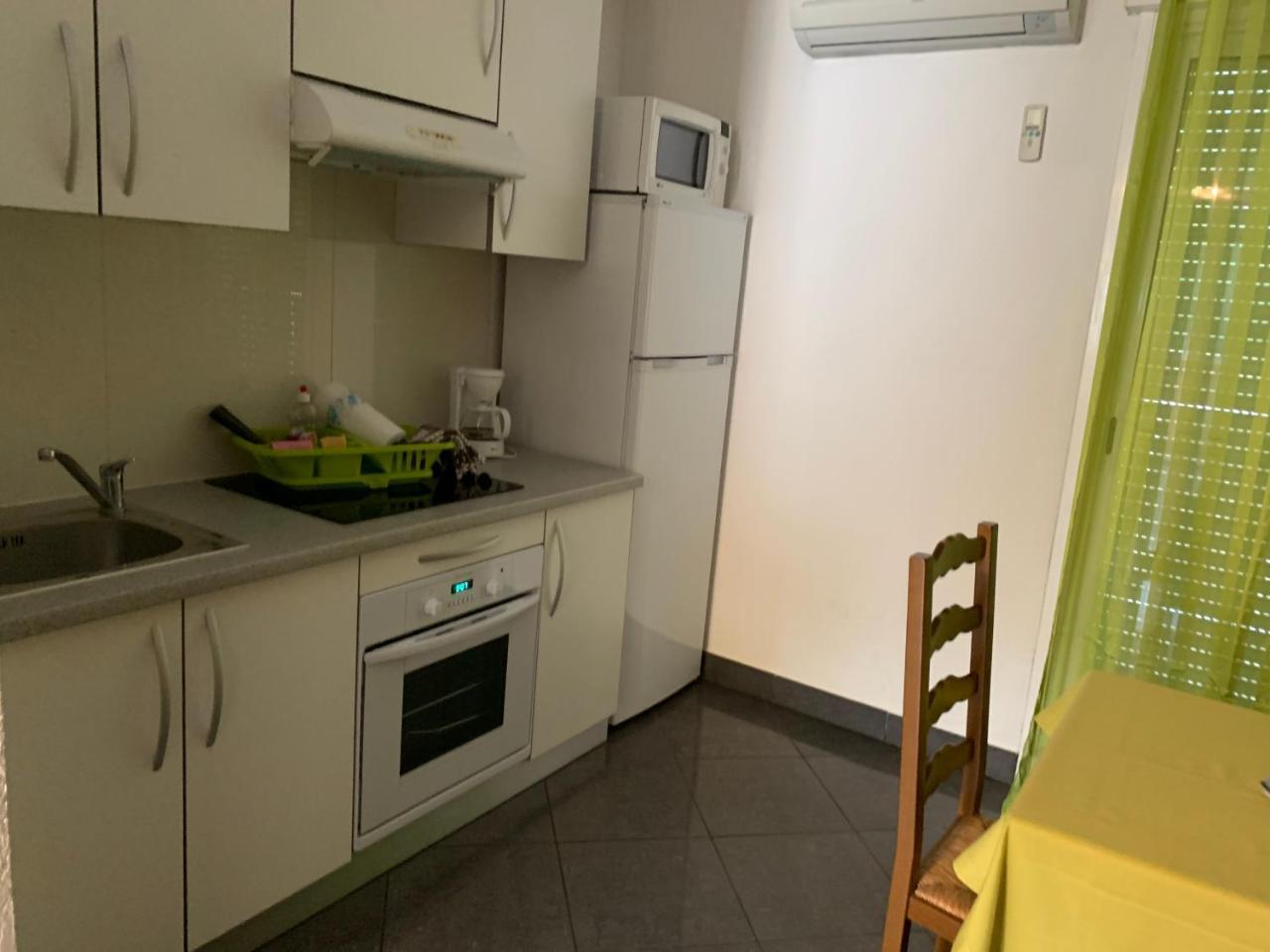 Appart'Hotel Les Rochers Ориоль Экстерьер фото